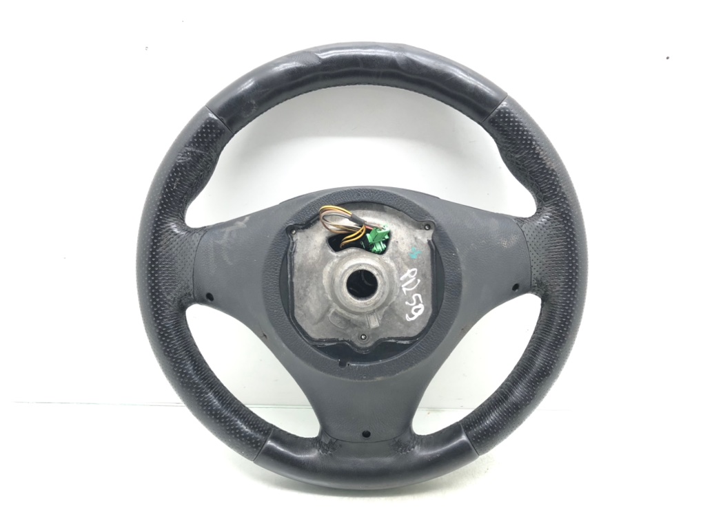 Руль для BMW 1 E87/E81/E82/E88, 2007 г. 2.0 TD дизель б/у — фото 2