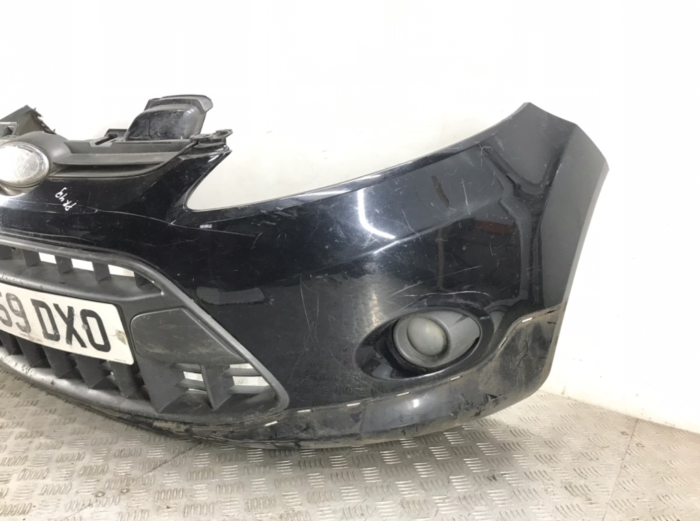 Бампер передний для Ford Fiesta, 2009 г. 1.6 TDCi дизель б/у — фото 2