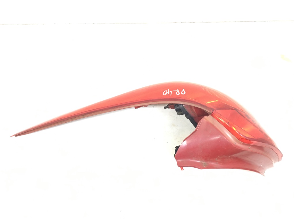 Фонарь задний правый для Peugeot 207, 2007 г. 1.6 HDi дизель б/у — фото 2