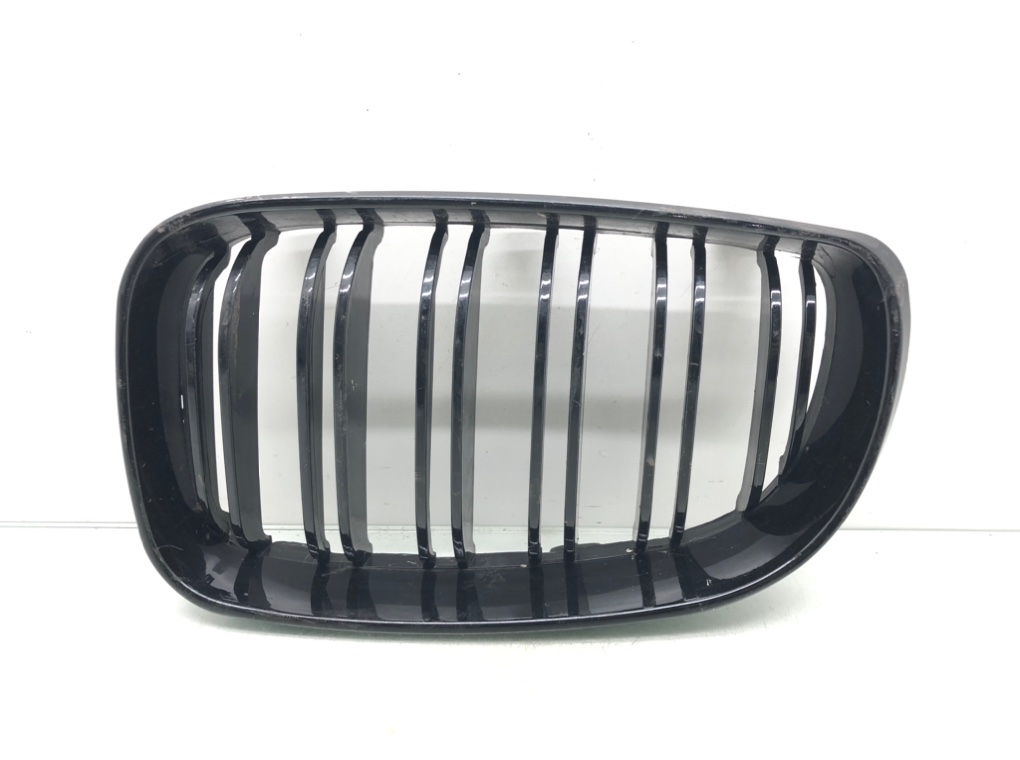 Решетка радиатора для BMW 1 E87/E81/E82/E88, 2010 г. 2.0 TD дизель б/у