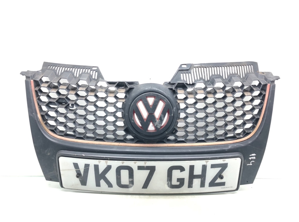 Решетка радиатора для Volkswagen Golf, 2007 г. 2.0 TDi дизель б/у