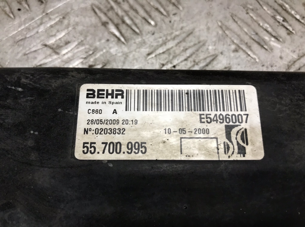 Вентилятор радиатора для Fiat Punto, 2009 г. 1.4 i бензин б/у — фото 6