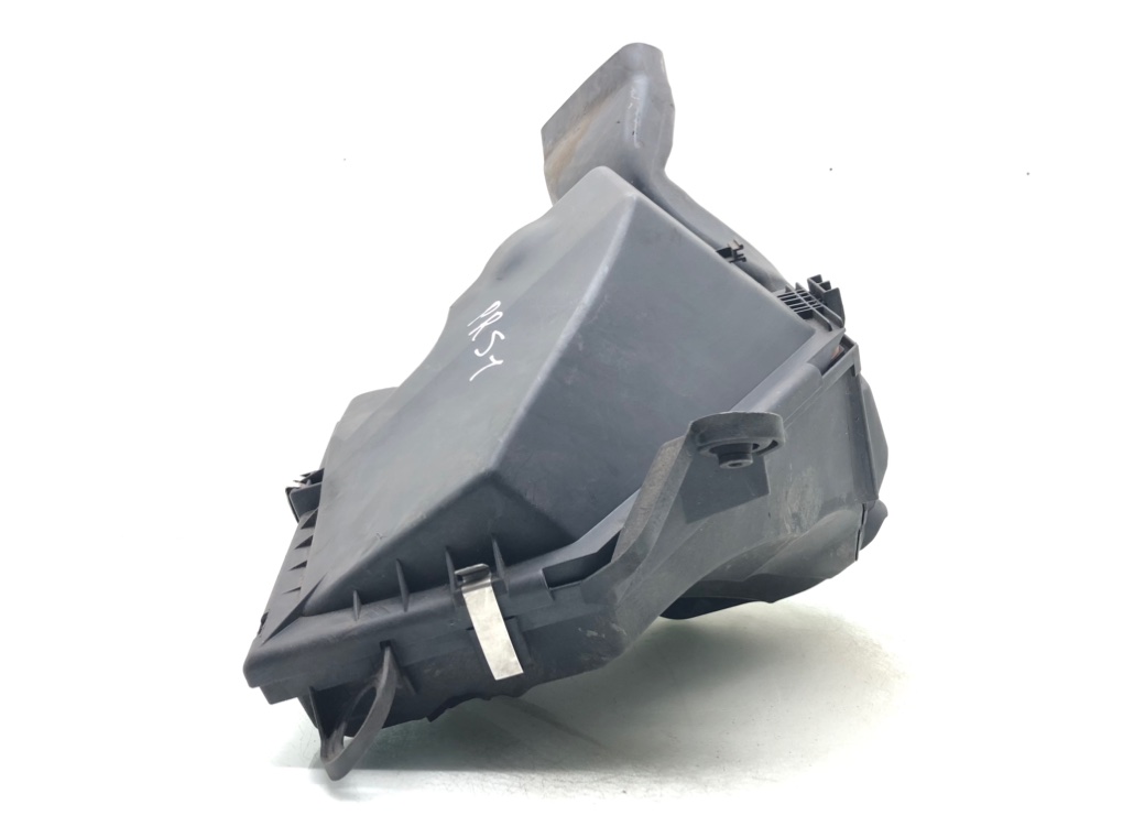 Корпус воздушного фильтра для BMW 1 E87/E81/E82/E88, 2010 г. 2.0 TD дизель б/у — фото 3