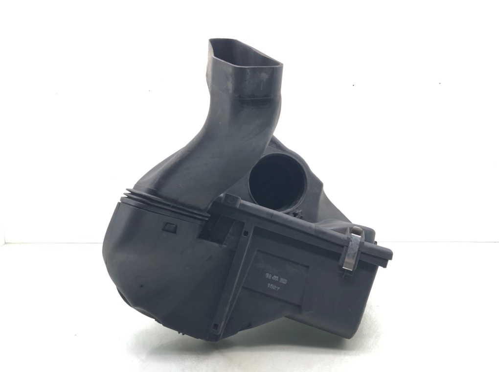 Корпус воздушного фильтра для BMW 1 E87/E81/E82/E88, 2010 г. 2.0 TD дизель б/у — фото 5