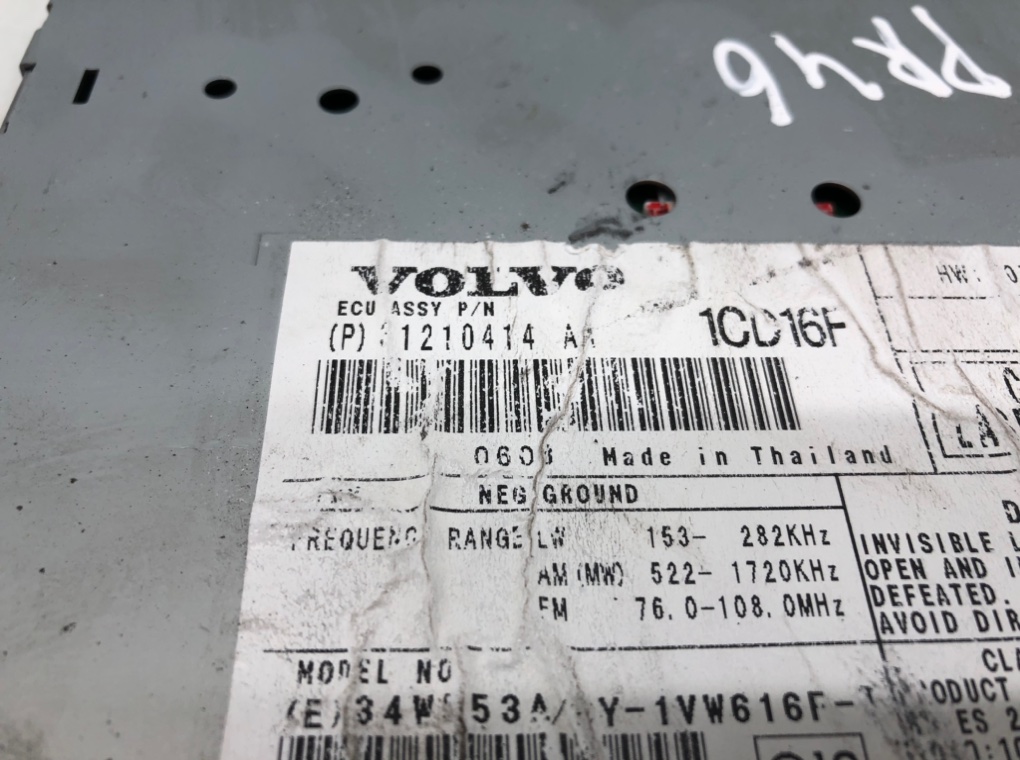 Магнитола для Volvo C70, 2007 г. 2.4 i бензин б/у — фото 7