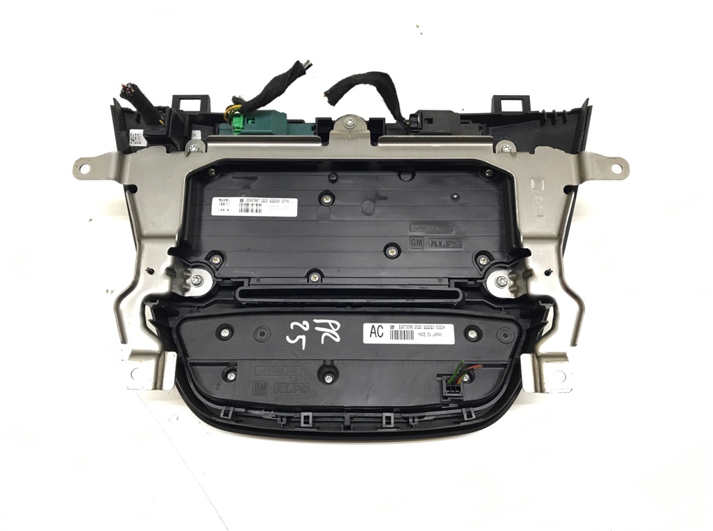 Блок управления магнитолой для Opel Insignia, 2012 г. 2.0 CDTi дизель б/у — фото 5