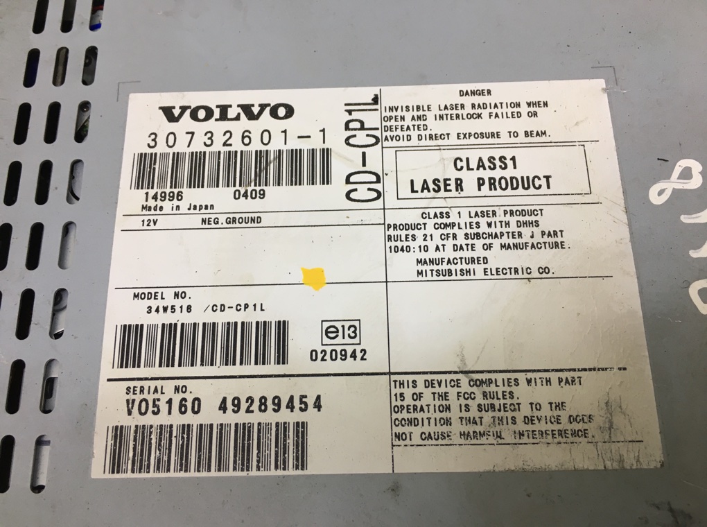 Магнитола для Volvo S40, 2005 г. 2.0 TD дизель б/у — фото 5