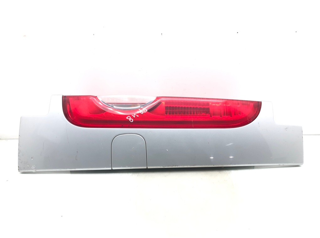 Фонарь задний правый для Opel Vivaro, 2013 г. 2.0 CDTi дизель б/у