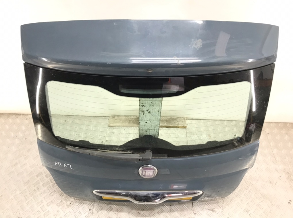 Крышка багажника для Fiat 500, 2008 г. 1.2 i бензин б/у — фото 2