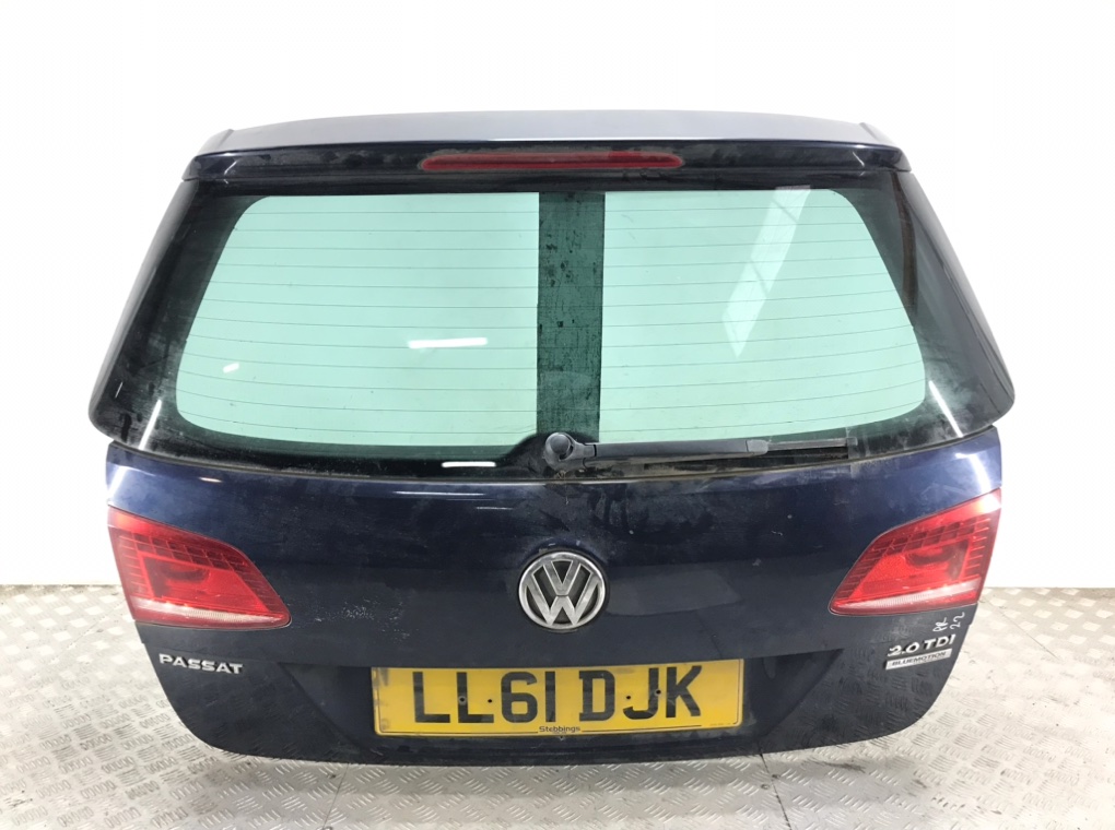 Крышка багажника для Volkswagen Passat, 2011 г. 2.0 TDi дизель б/у