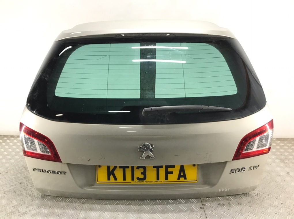 Крышка багажника для Peugeot 508, 2013 г. 2.2 HDi дизель б/у