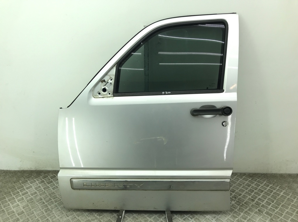 Дверь передняя левая для Jeep Liberty, 2008 г. 3.7 i бензин б/у