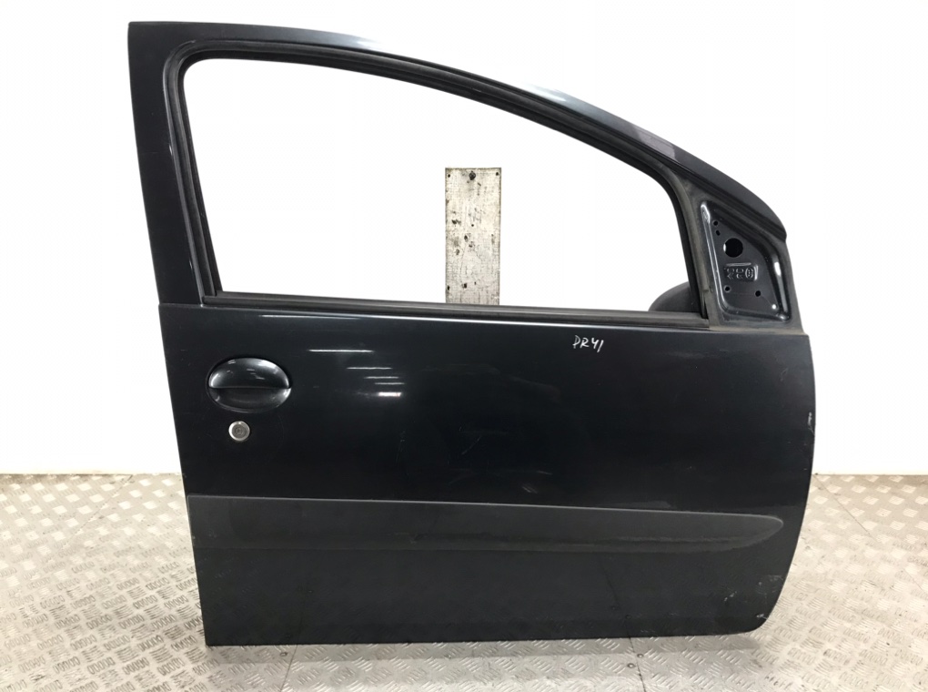 Дверь передняя правая для Toyota Aygo, 2007 г. 1.0 i бензин б/у