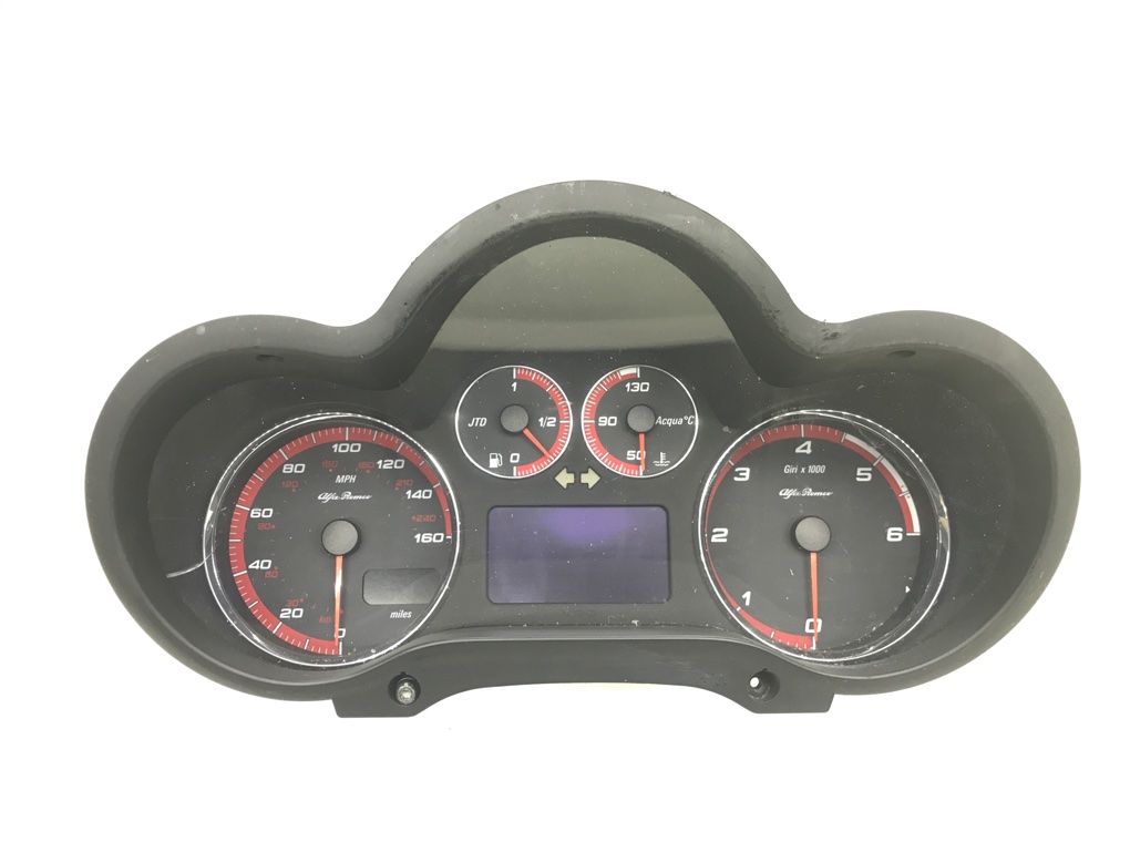 Щиток приборов (приборная панель) для Alfa Romeo GT, 2007 г. 1.9 JTD дизель б/у