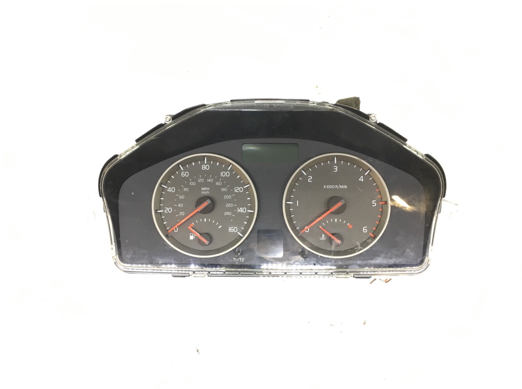Щиток приборов (приборная панель) для Volvo S40, 2007 г. 2.0 TD дизель б/у