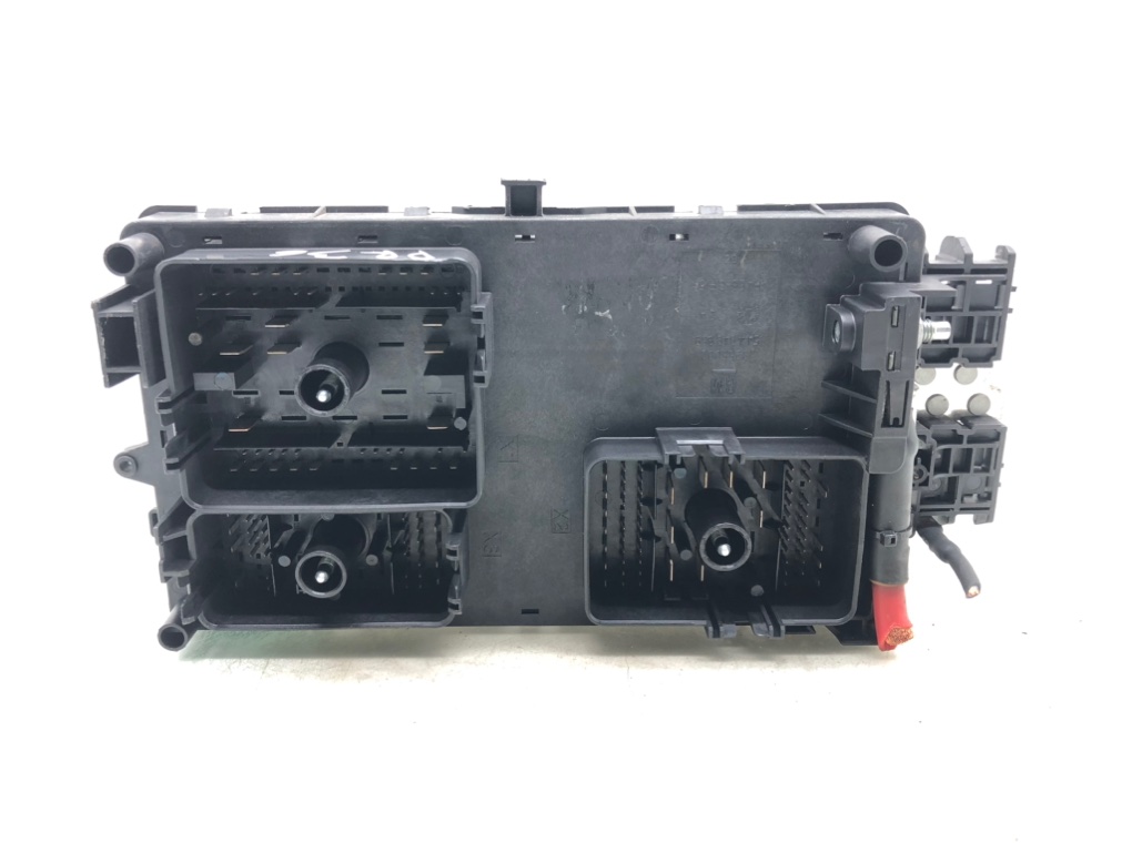 Блок предохранителей для Opel Insignia, 2010 г. 2.0 CDTi дизель б/у — фото 5