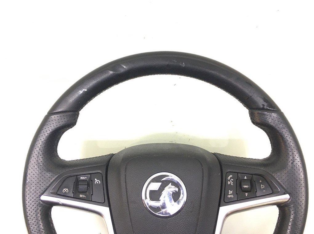Руль для Opel Astra, 2011 г. 2.0 CDTi дизель б/у — фото 3