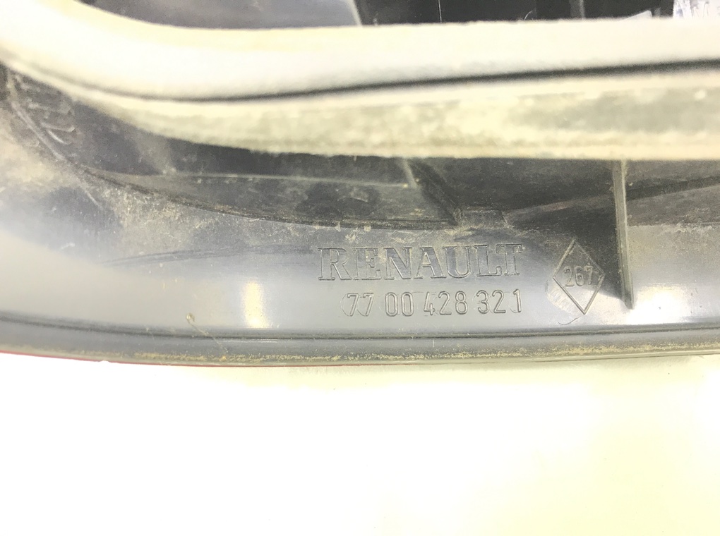 Фонарь задний правый для Renault Megane, 2002 г. 1.9 DCi дизель б/у — фото 5