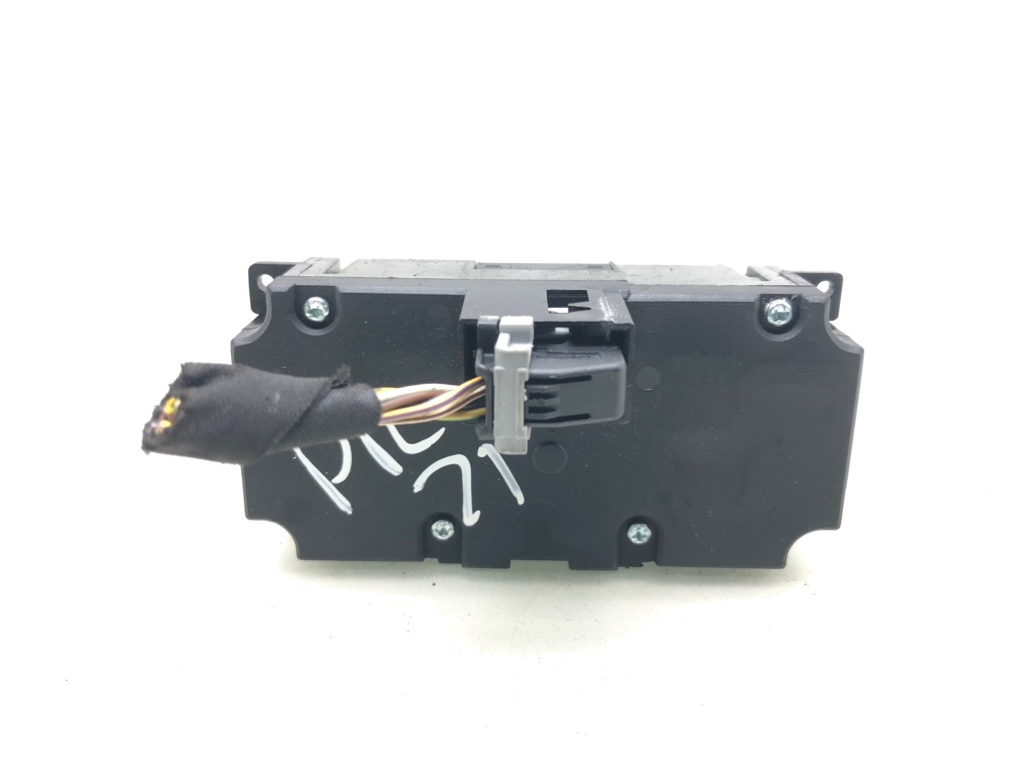 Переключатель света для BMW 5 E60/E61, 2006 г. 2.5 TD дизель б/у — фото 4