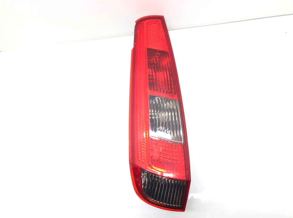 Фонарь задний левый для Ford Fiesta, 2005 г. 1.4 i бензин б/у