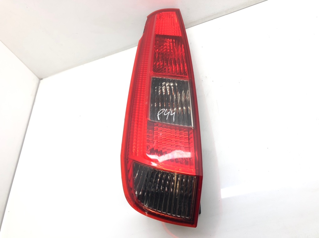 Фонарь задний левый для Ford Fiesta, 2005 г. 1.4 i бензин б/у — фото 4