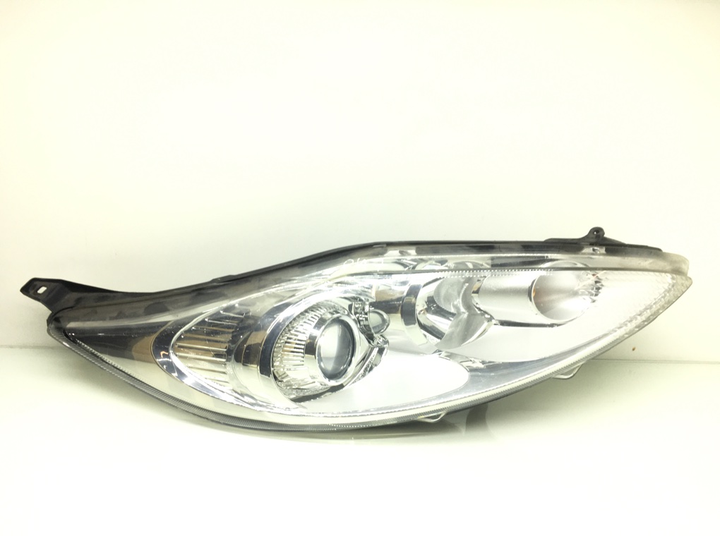 Фара правая для Ford Fiesta, 2011 г. 1.4 i бензин б/у
