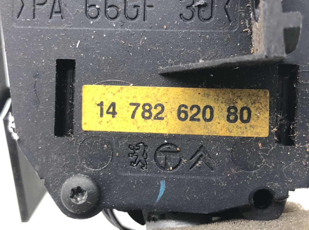 Переключатель подрулевой (стрекоза) для Peugeot Expert, 1999 г. 1.9 D дизель б/у — фото 7