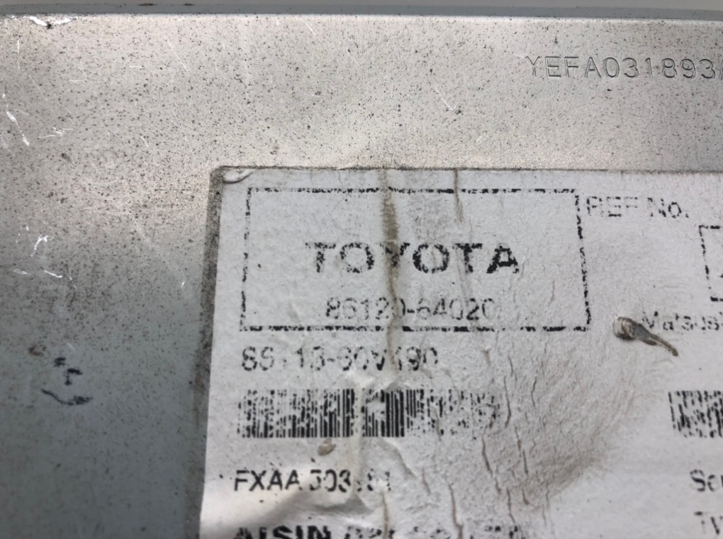 Магнитола для Toyota Corolla Verso, 2007 г. 2.2 D-4D дизель б/у — фото 7