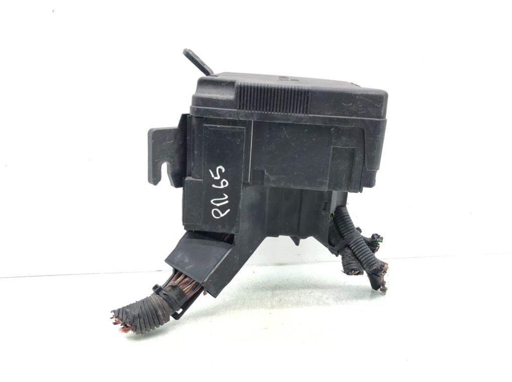 Блок предохранителей для Ford Fiesta, 2013 г. 1.0 Ti бензин б/у — фото 3