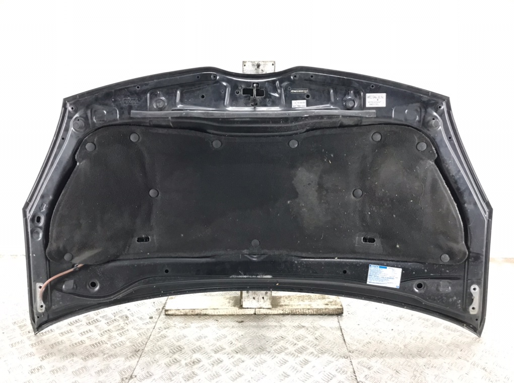 Капот для Toyota Corolla Verso, 2007 г. 2.2 D-4D дизель б/у — фото 2