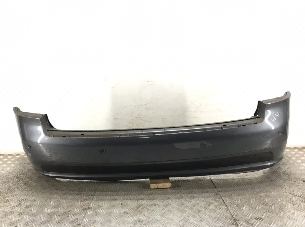 Бампер задний для Audi A4, 2002 г. 1.9 TDi дизель б/у