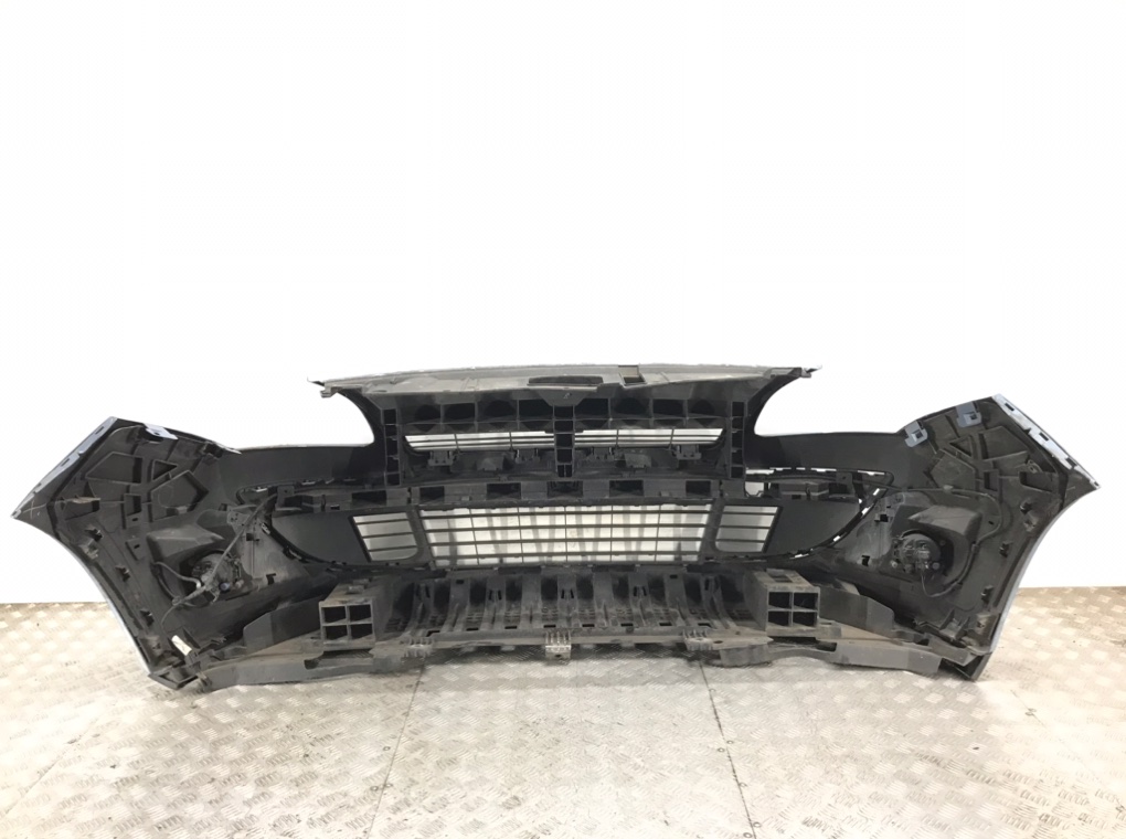 Бампер передний для Renault Scenic, 2009 г. 1.5 DCi дизель б/у — фото 4
