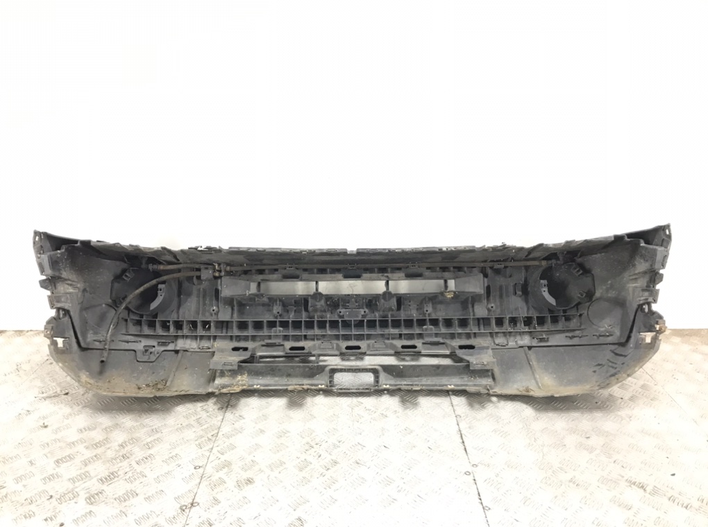Бампер передний для Land Rover Discovery, 2005 г. 2.7 TD дизель б/у — фото 4