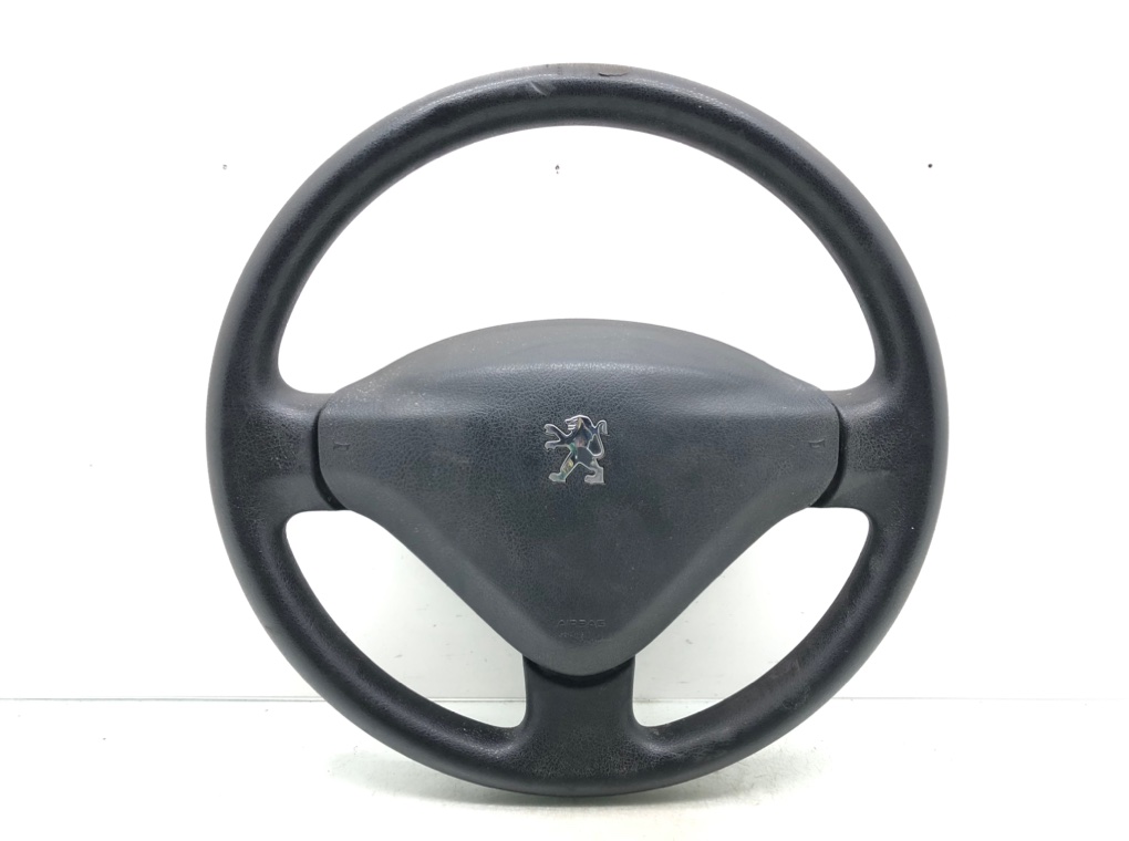 Руль для Peugeot 207, 2008 г. 1.6 i бензин б/у