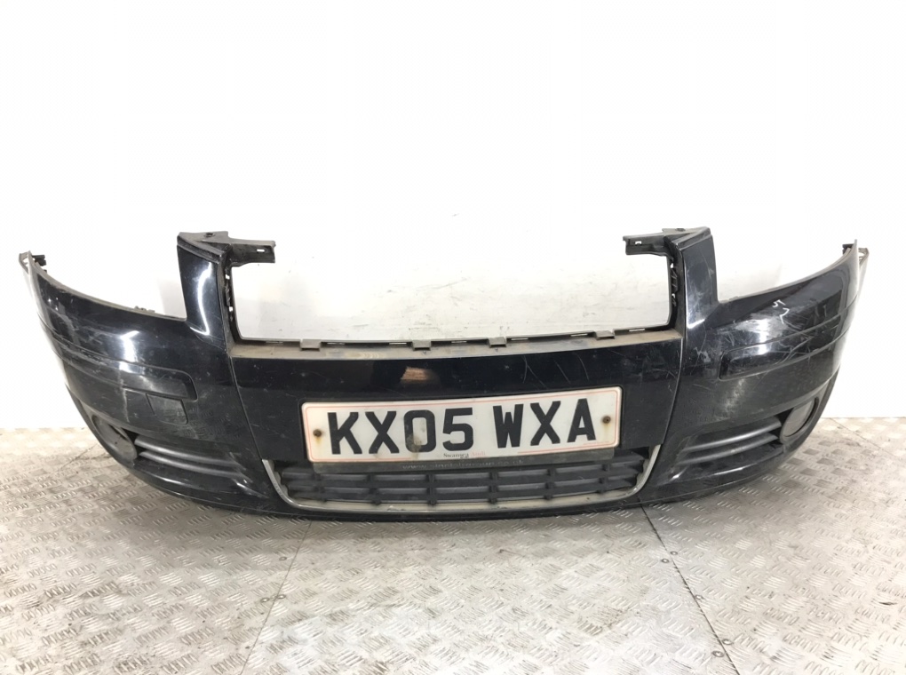 Бампер передний для Audi A3, 2005 г. 2.0 TDi дизель б/у