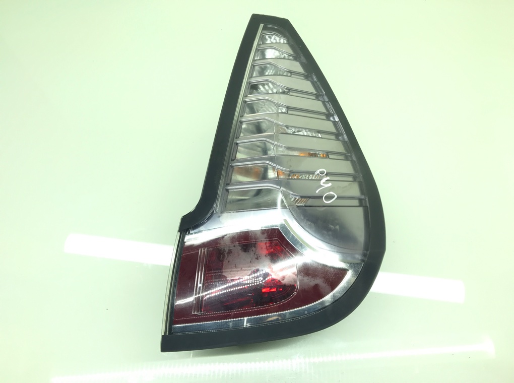 Фонарь задний правый для Renault Scenic, 2013 г. 1.5 DCi дизель б/у