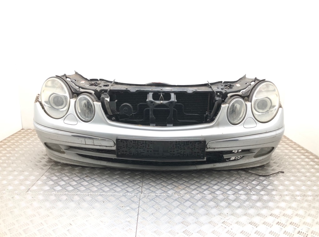 Передняя часть (ноускат) в сборе для Mercedes E W211, 2003 г. 3.2 CDi дизель б/у