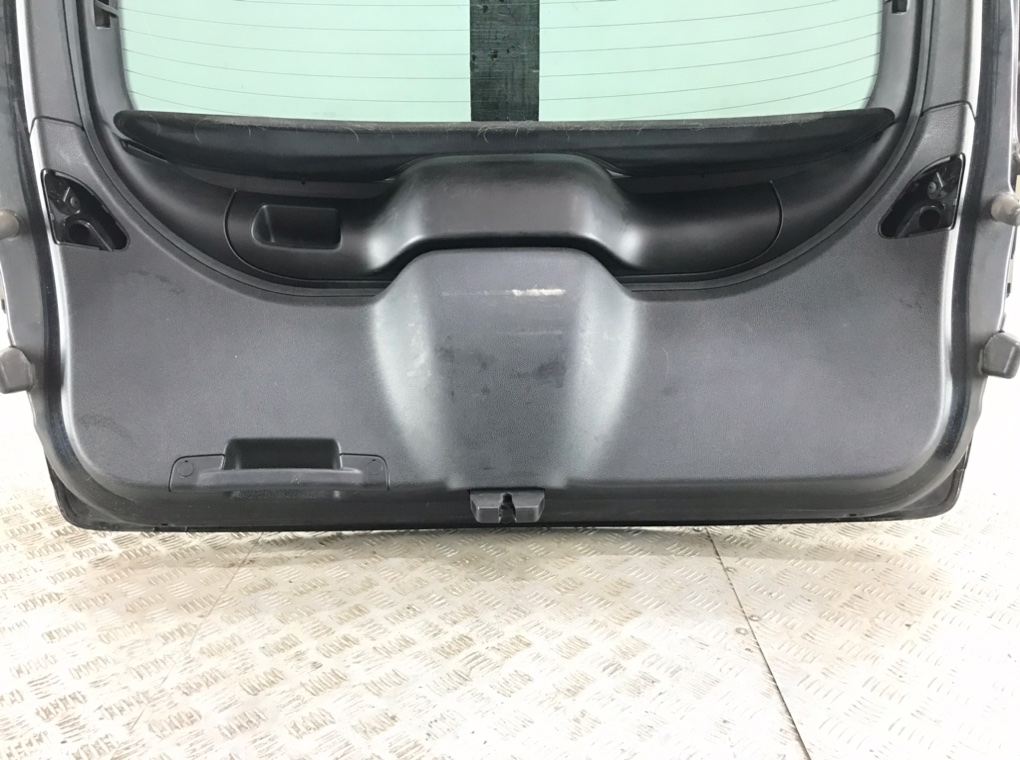 Крышка багажника для Ford Kuga, 2009 г. 2.0 TDCi дизель б/у — фото 4