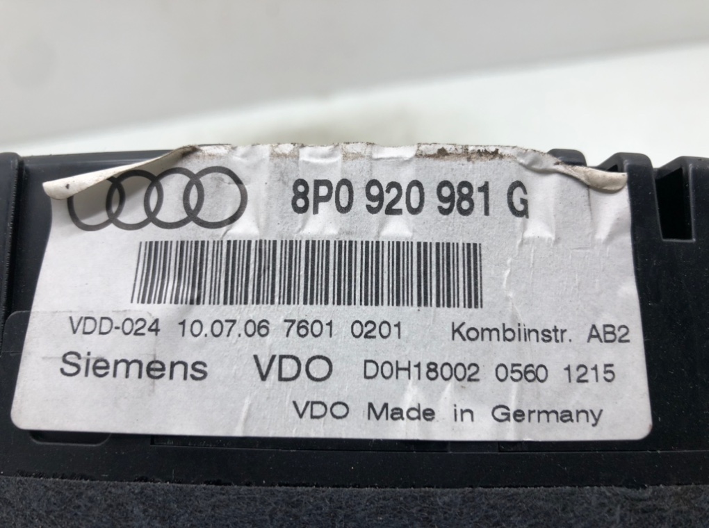 Щиток приборов (приборная панель) для Audi A3, 2006 г. 2.0 FSI бензин б/у — фото 5