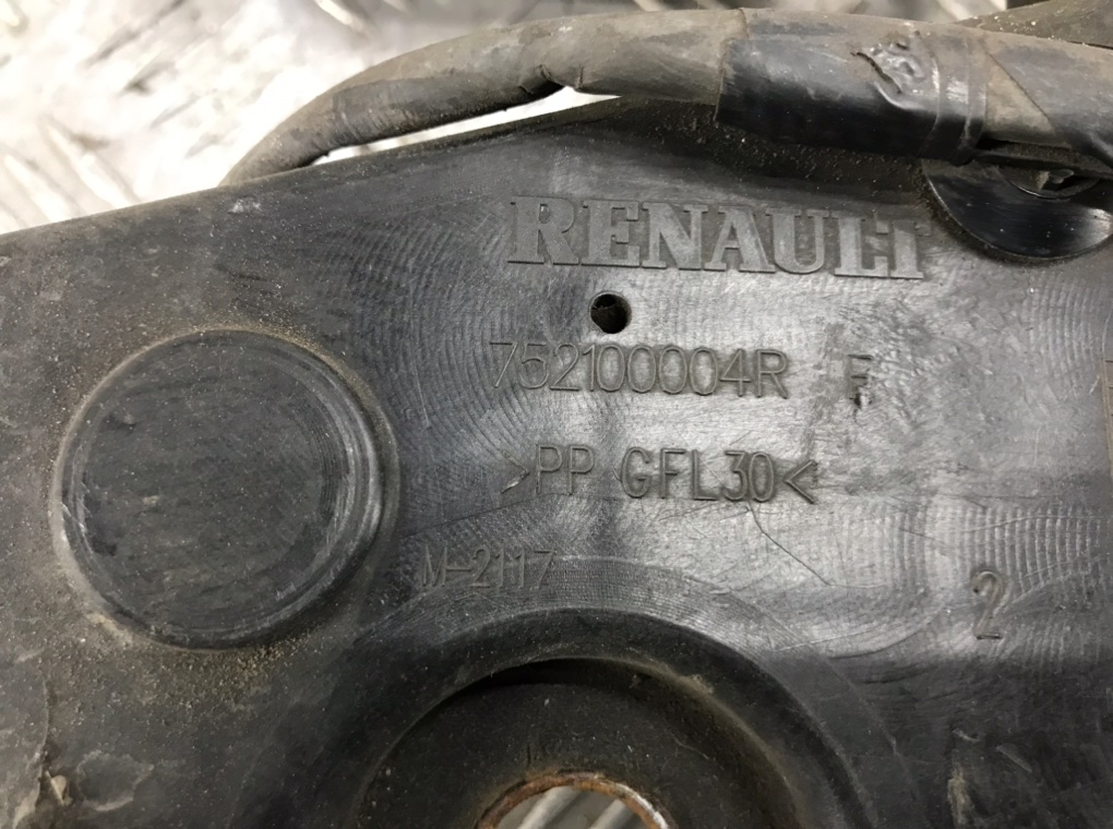 Панель передняя (телевизор) для Renault Megane, 2012 г. 1.5 DCi дизель б/у — фото 10