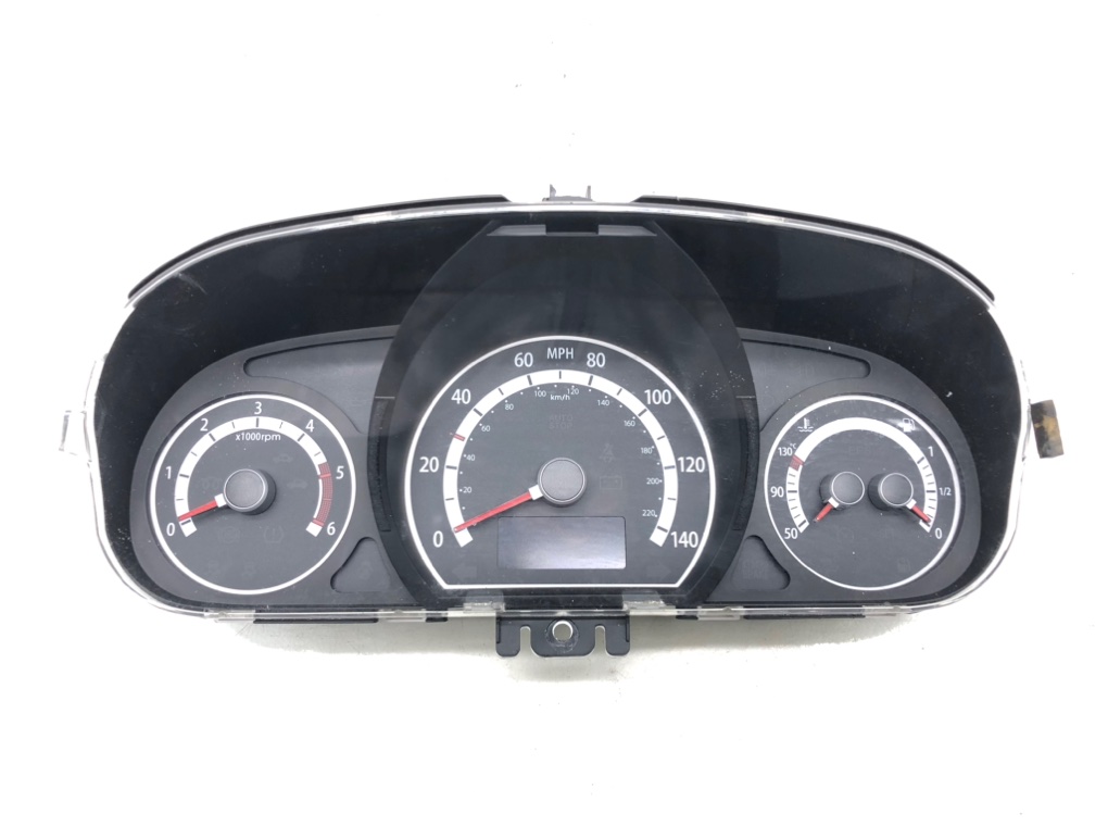 Щиток приборов (приборная панель) для Kia Ceed, 2010 г. 1.6 CRDi дизель б/у