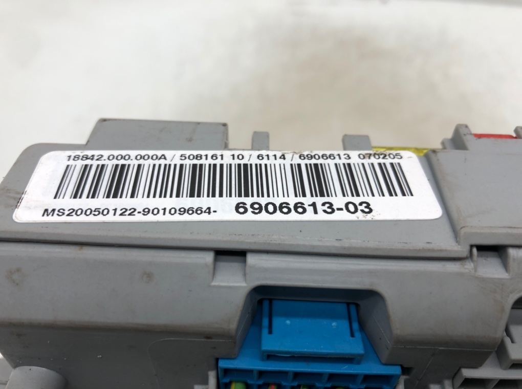 Блок предохранителей для BMW 3 E90/E91/E92/E93, 2005 г. 2.0 i бензин б/у — фото 6