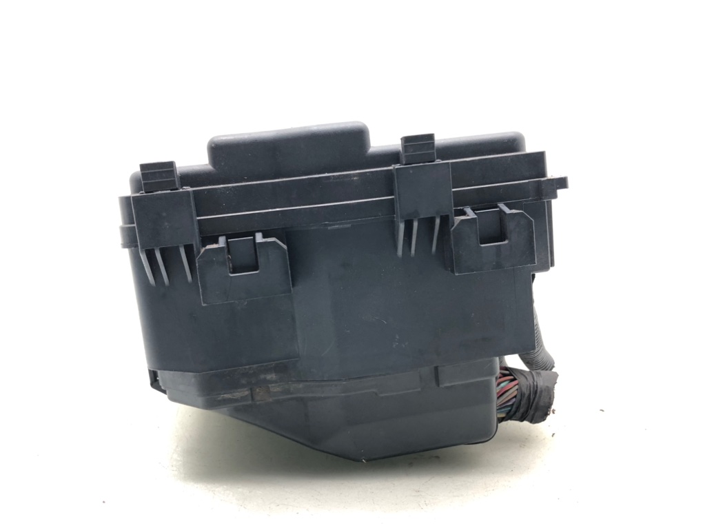 Блок предохранителей для Honda CR-V, 2010 г. 2.2 i-CTDi дизель б/у — фото 3
