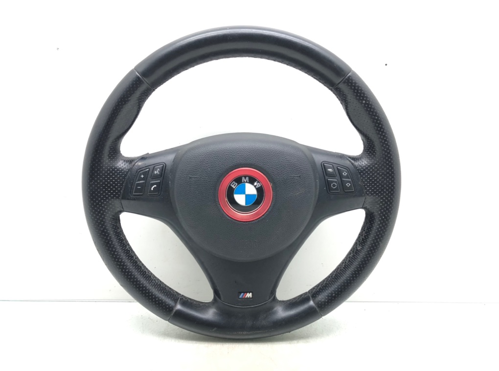 Руль для BMW 1 E87/E81/E82/E88, 2010 г. 2.0 TD дизель б/у