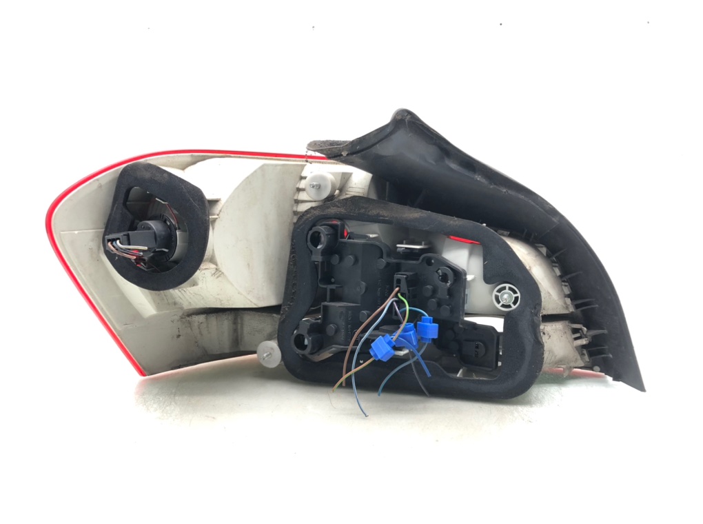 Фонарь задний правый для BMW 1 E87/E81/E82/E88, 2010 г. 2.0 TD дизель б/у — фото 2