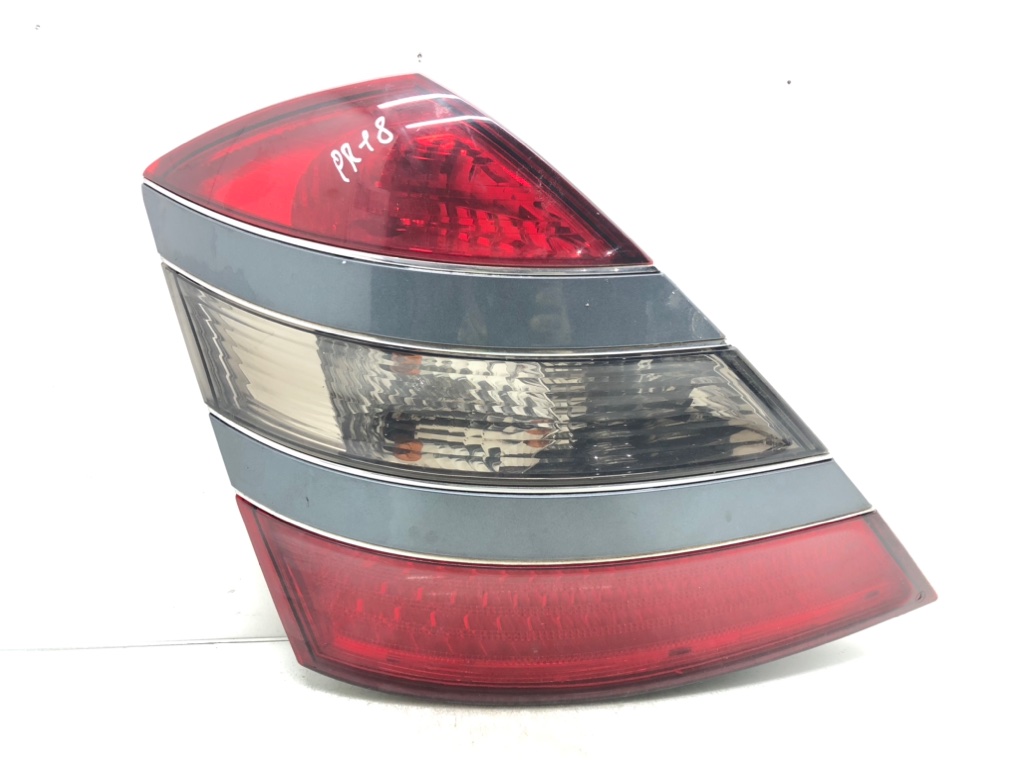 Фонарь задний левый для Mercedes S W221, 2007 г. 3.0 CDI дизель б/у