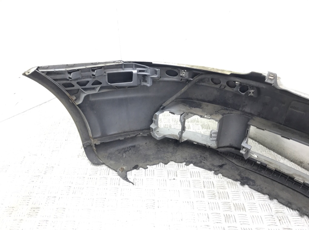 Бампер передний для Volkswagen Golf, 2005 г. 1.6 i бензин б/у — фото 8