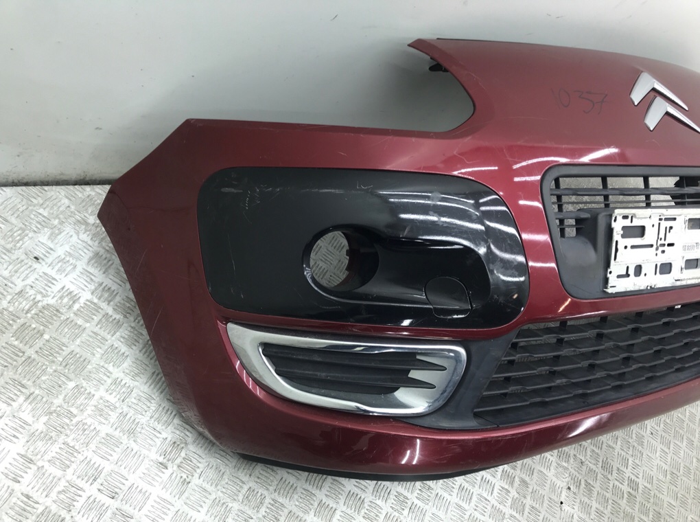 Бампер передний для Citroen C3 Picasso, 2011 г. 1.4 i бензин б/у — фото 2