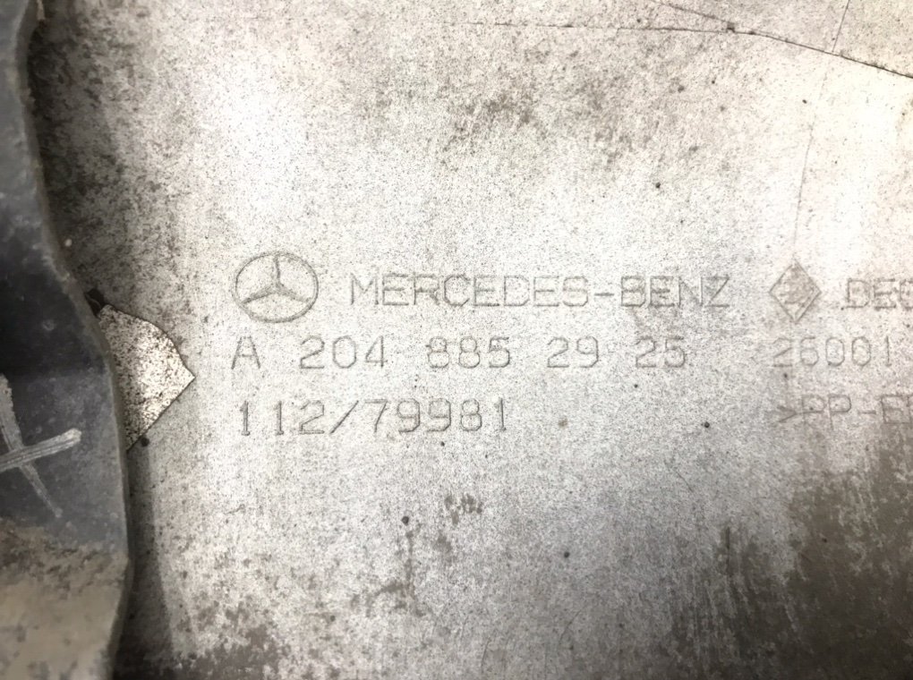 Бампер задний для Mercedes C W204, 2008 г. 2.2 CDi дизель б/у — фото 10
