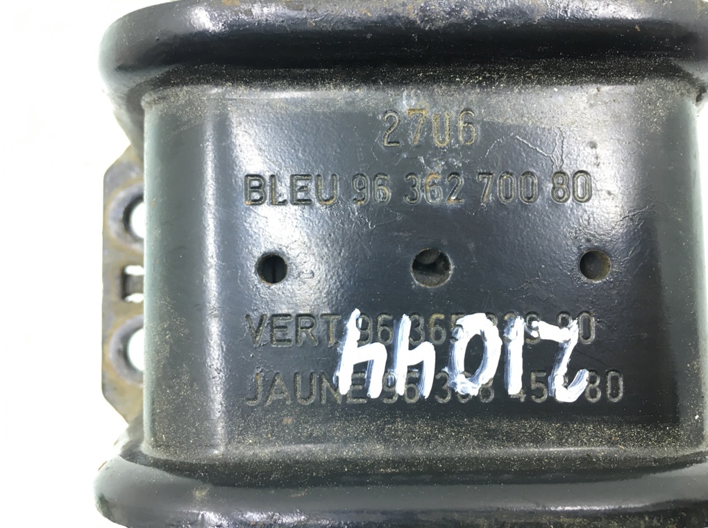 Подушка крепления двигателя для Peugeot 307, 2007 г. 1.6 HDi дизель б/у — фото 5